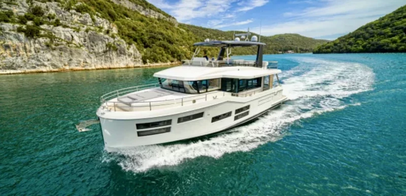 2020 Bénéteau Grand Trawler 62