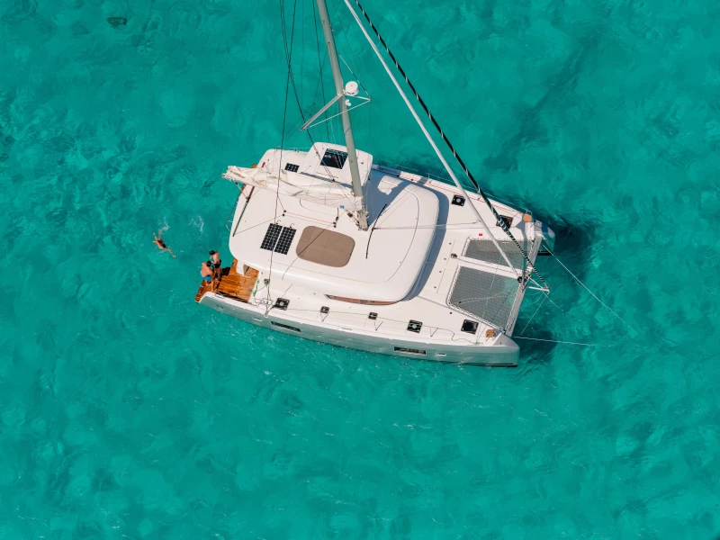 Lagoon 42 - Golden Bride