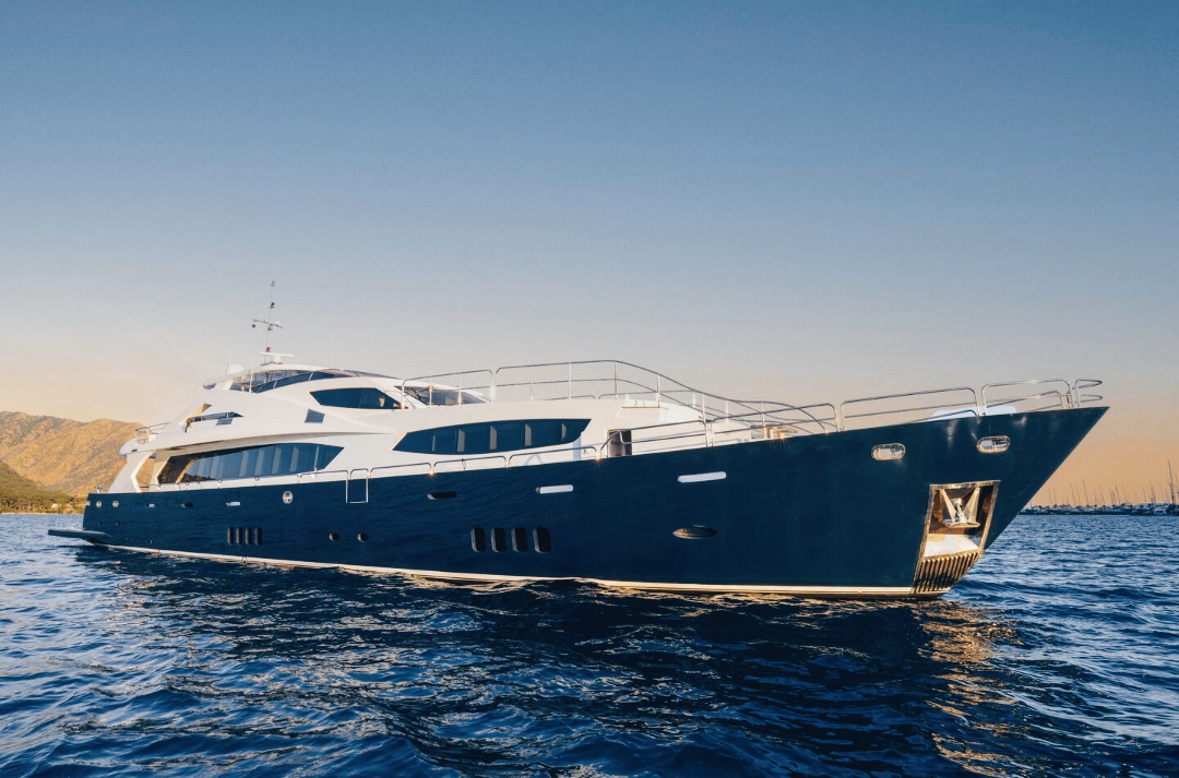 2012 Custom 127 feet Superyacht