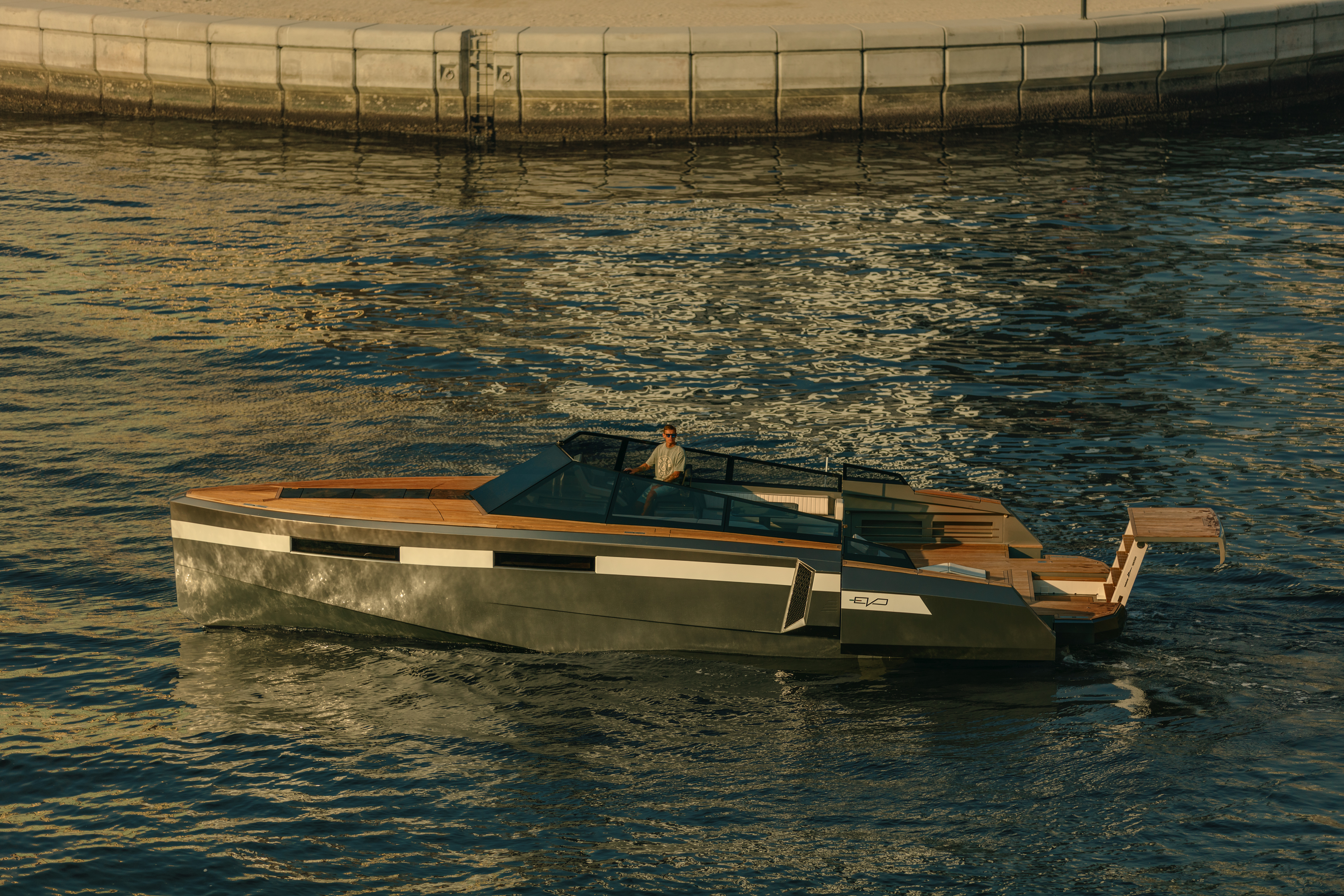 2020 EVO YACHTS 43